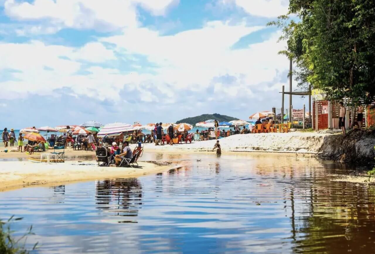 praia esgoto florianópolis