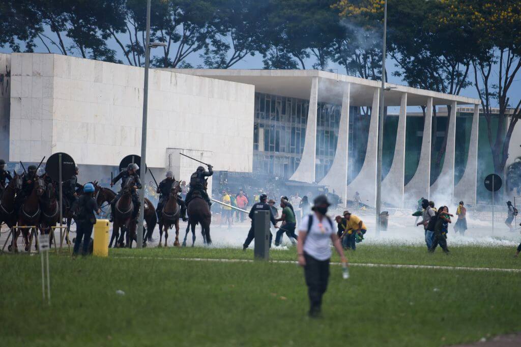 forças segurança praça dos poderes