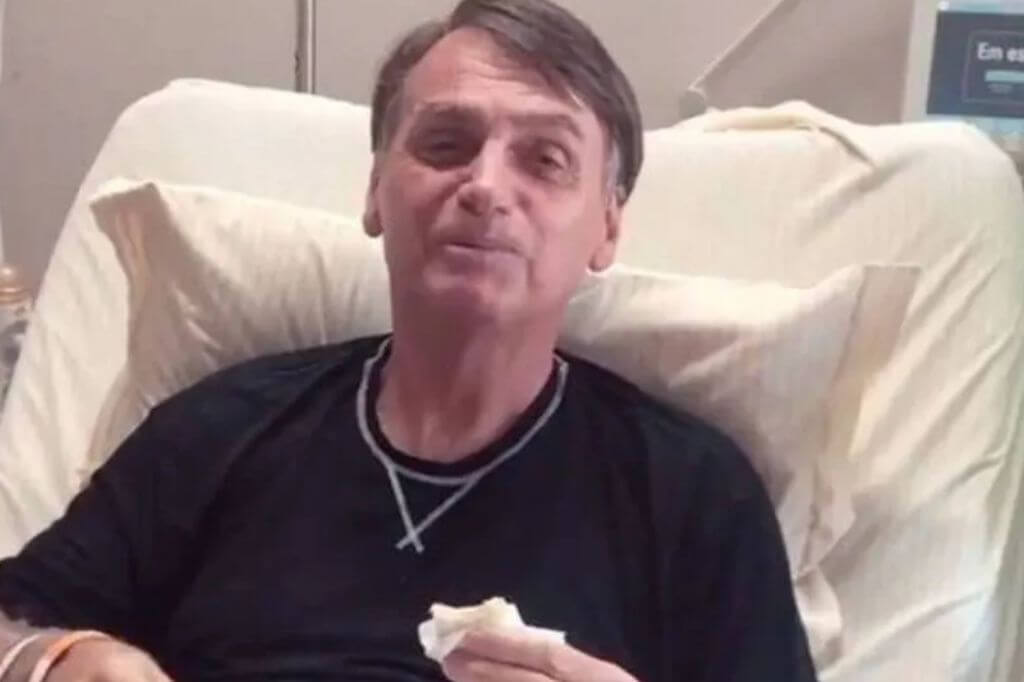 Jair Bolsonaro internado
