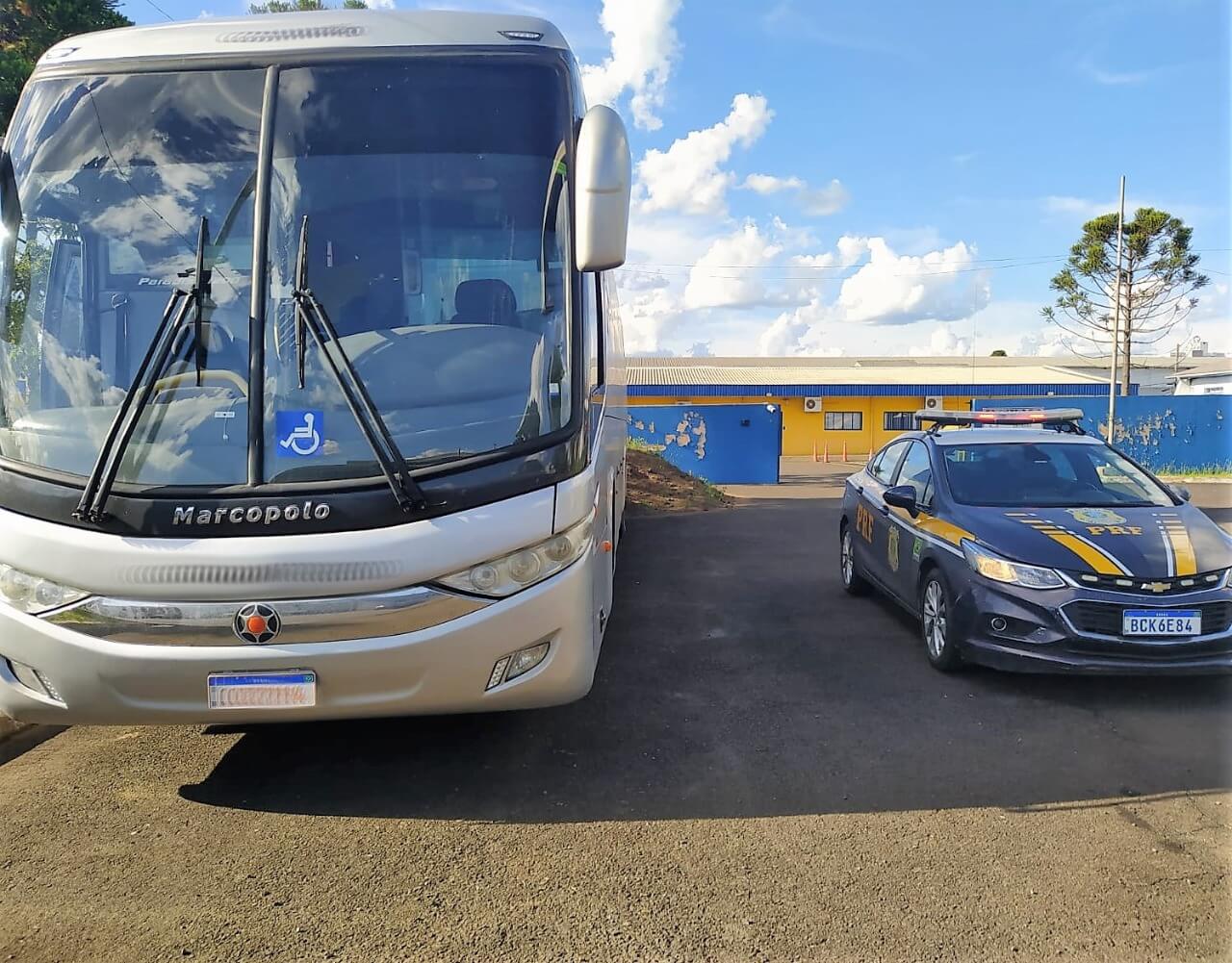 Ônibus foi encontrado pela PRF em SC