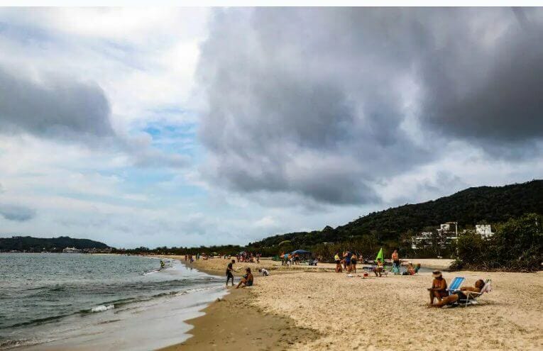 Temporais isolados devem atingir algumas regiões de Santa Catarina