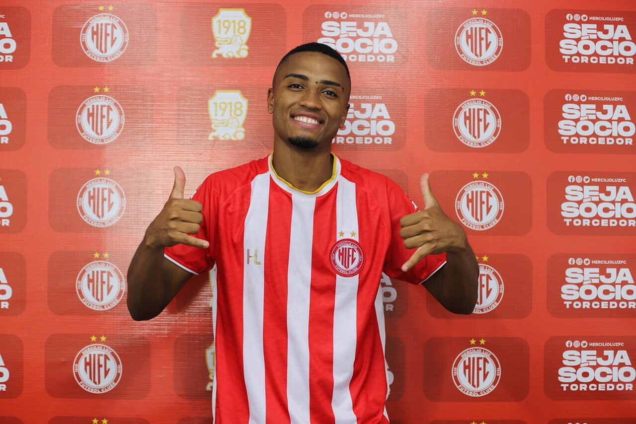 Leozinho foi anunciado pelo Hercílio Luz