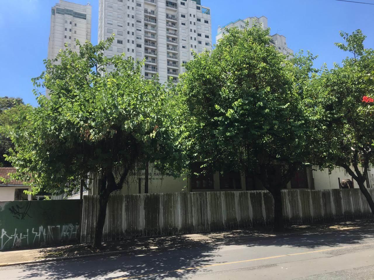 Plano da prefeitura de Joinville é de instalação de escola no local