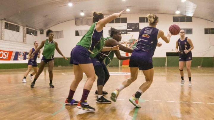 basquete-feminino-blumenau-2