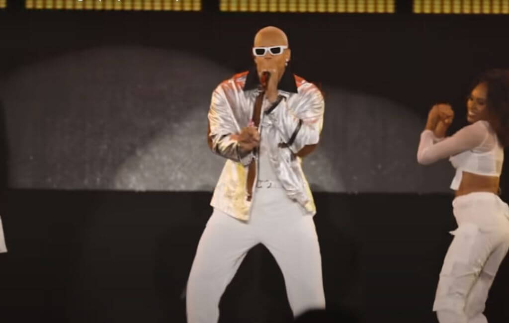 Leo Santana lançou o hit do Carnaval