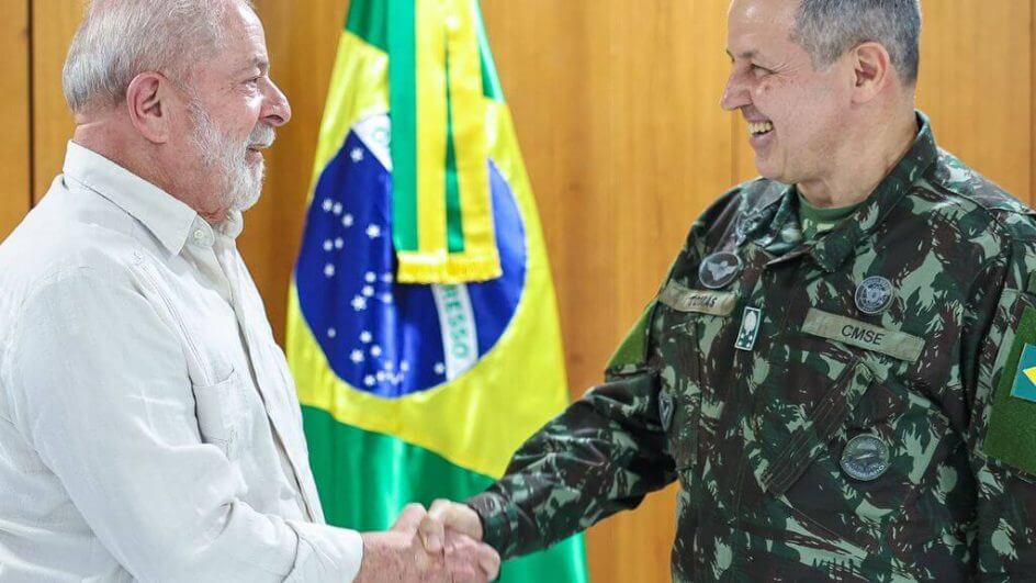 Lula e general Tomás