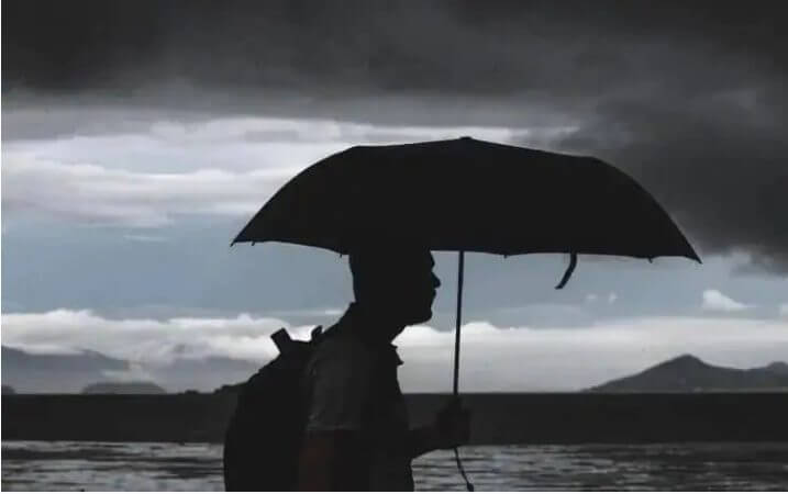 Chuva pode vir acompanhada de vento e granizo, diz Defesa Civil