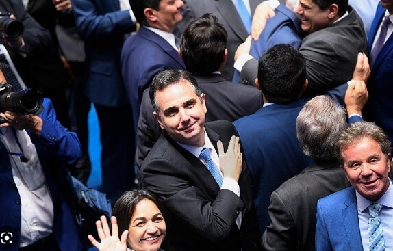 Pacheco foi reeleito presidente do Senado