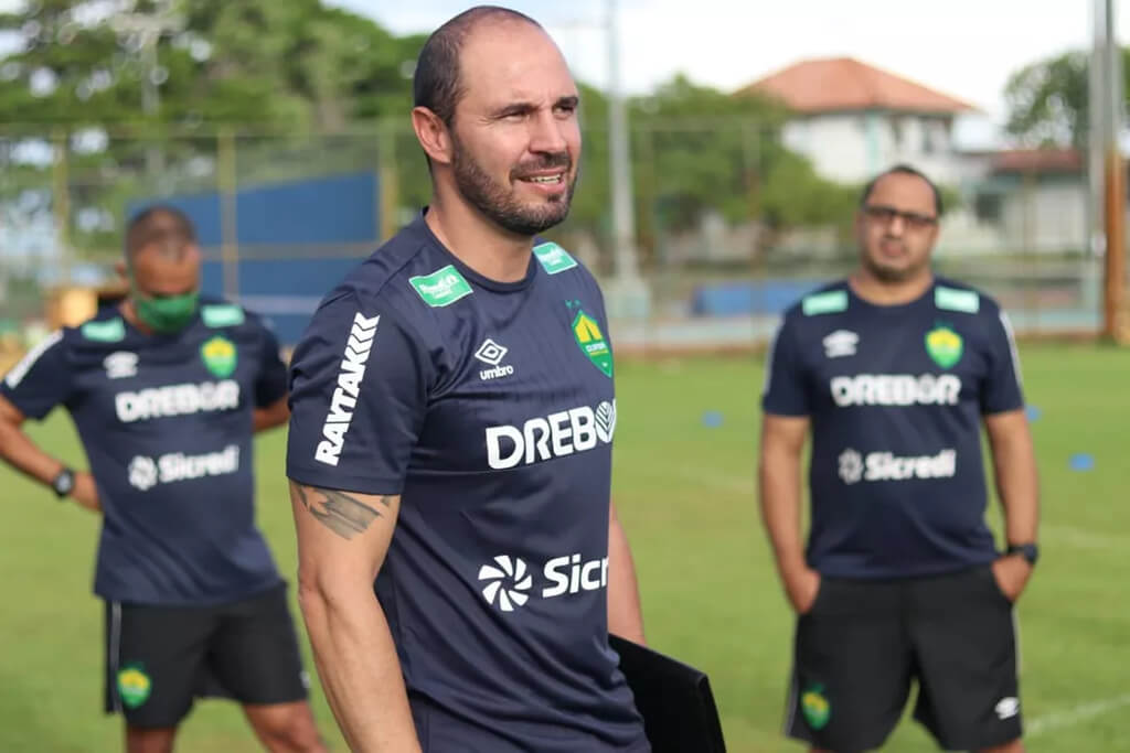 Allan Aal é o preferido do Figueirense para comandar equipe na Série C