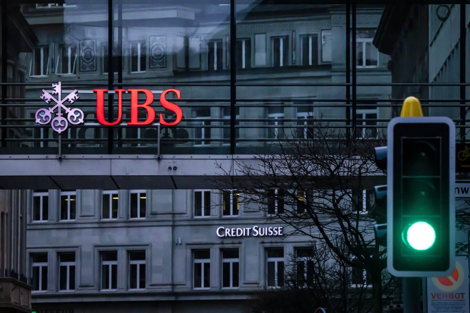 ubs e credit suisse