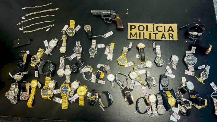 Jóias e relógios foram recuperados depois do assalto