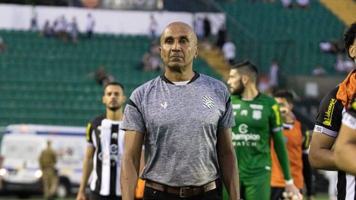 Cristóvão Borges esteve apenas 12 jogos no comando do Figueirense 2023