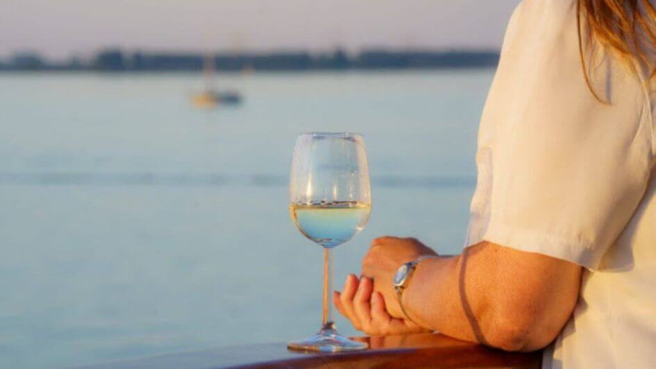 Participantes irão provar 11 vinhos diferentes