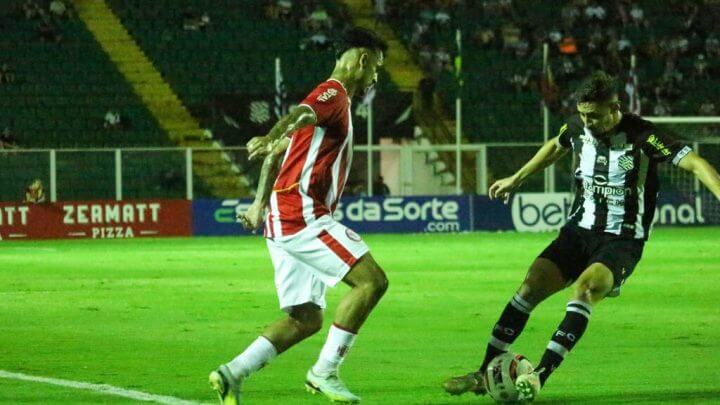 Figueirense e Hercílio Luz empataram em um bom jogo em Florianópolis