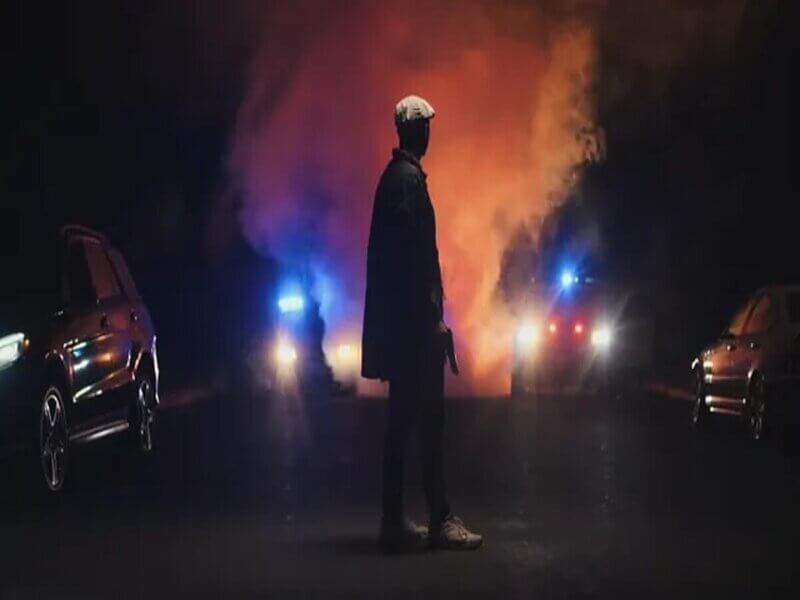 Capa do documentário "Procurados EUA: O Atentado à Maratona de Boston"