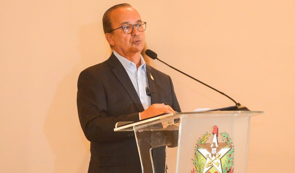 Jorginho Mello, governador de Santa Catarina