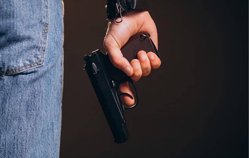 Homem com arma