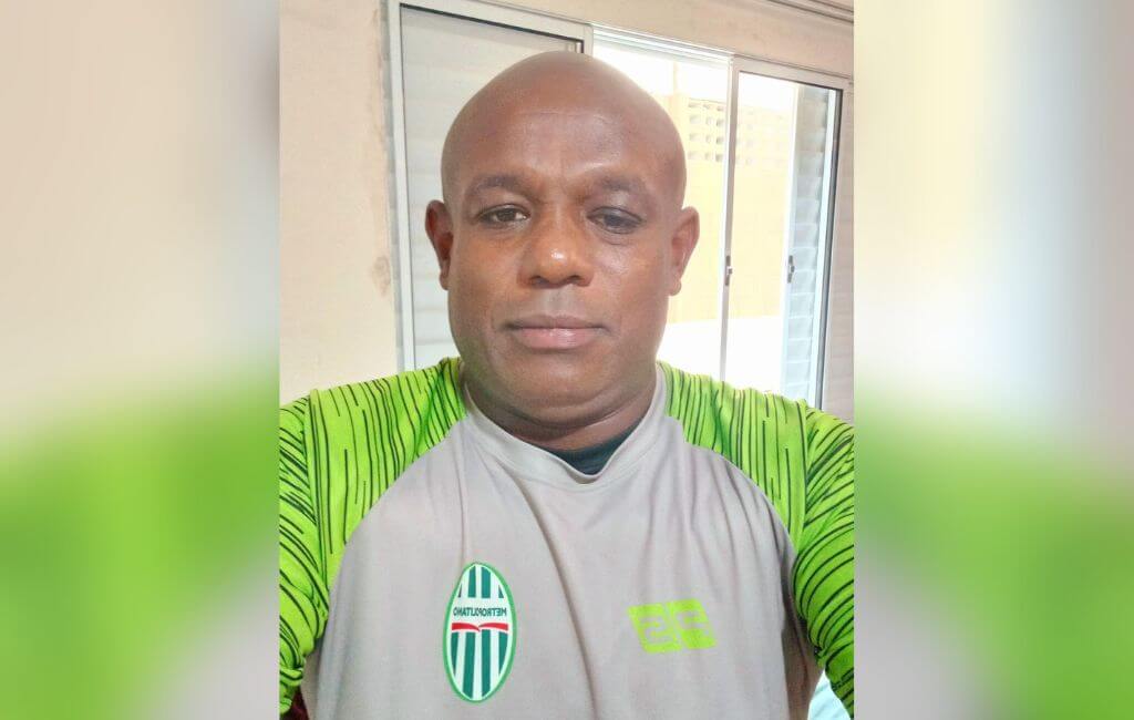 Professor Wallace estava à frente do time desde 2022