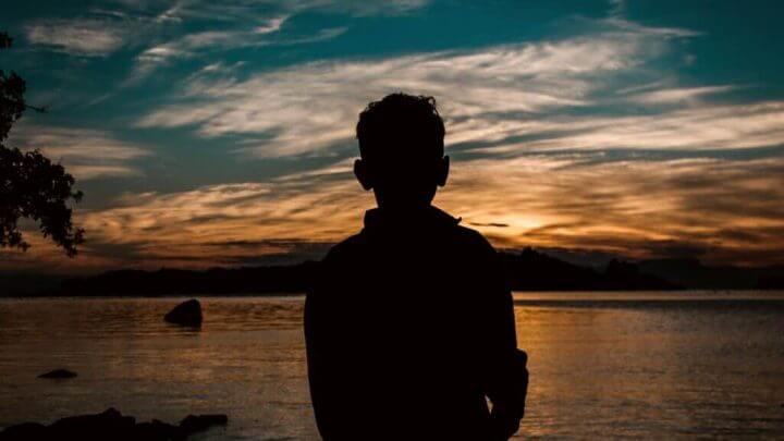 Nuvens e sol