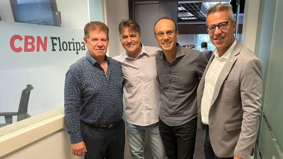 Hermes, Erasmo e Andrey Bordin com Renato Igor