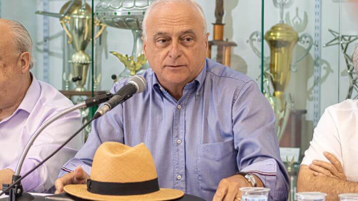 Paulo Prisco Paraíso lidera frente para tentar garantir o ano do Figueirense