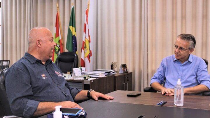 Anúncio foi feito pelo prefeito Mário Hildebrandt
