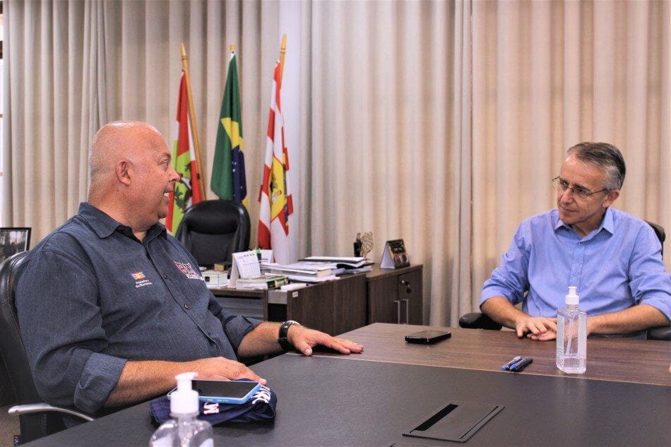 Anúncio foi feito pelo prefeito Mário Hildebrandt