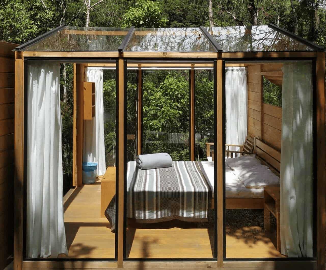 Cabana de vidro fica em Alfredo Wagner, na Grande Florianópolis