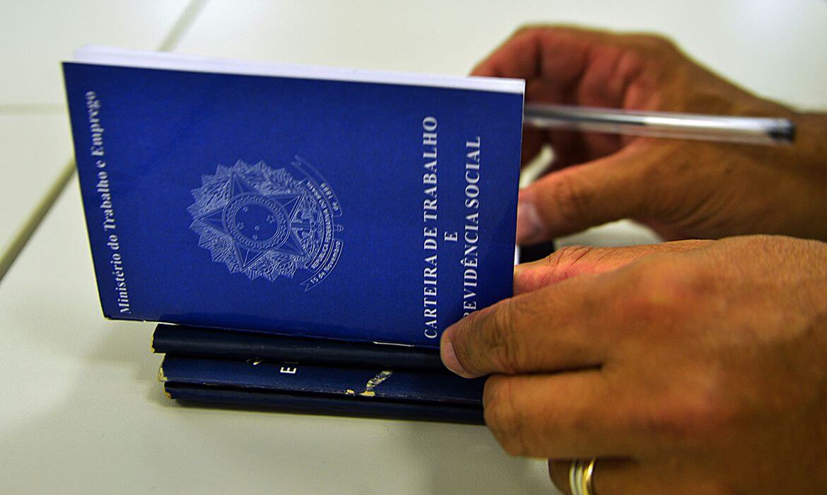 Oportunidades incluem vagas PCD também (Foto: Marcelo Casall Jr., Agência Brasil)