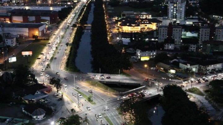 Joinville conta atualmente com contrato de manutenção na iluminação pública