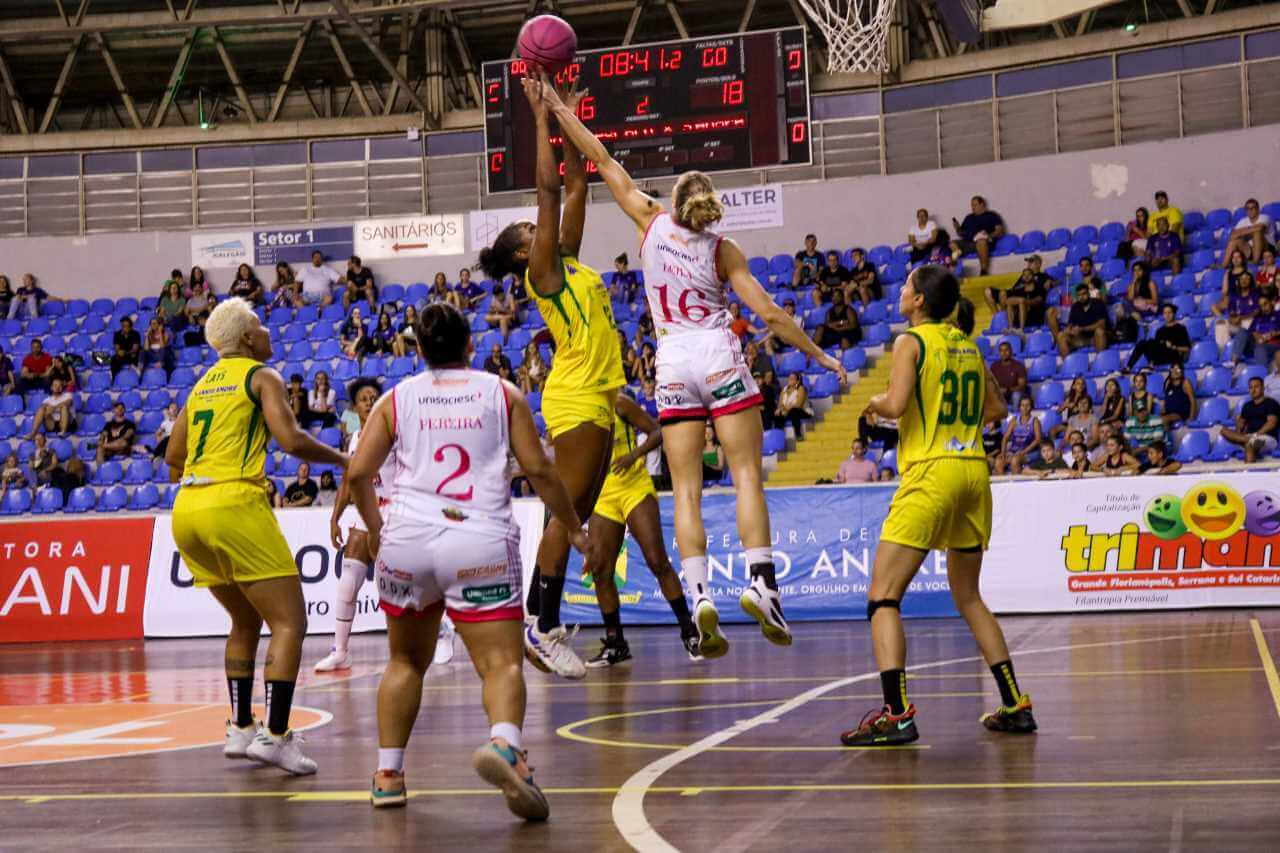 liga-de-basquete-feminino-blumenau-santo-andre-sp-1