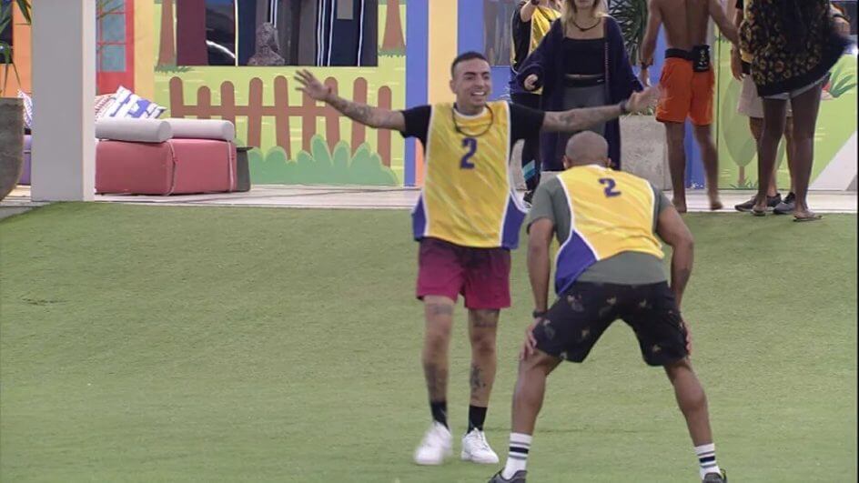 Prova acabou na manhã desta segunda-feira (10) com a vitória da dupla (Foto: TV Globo, reprodução)