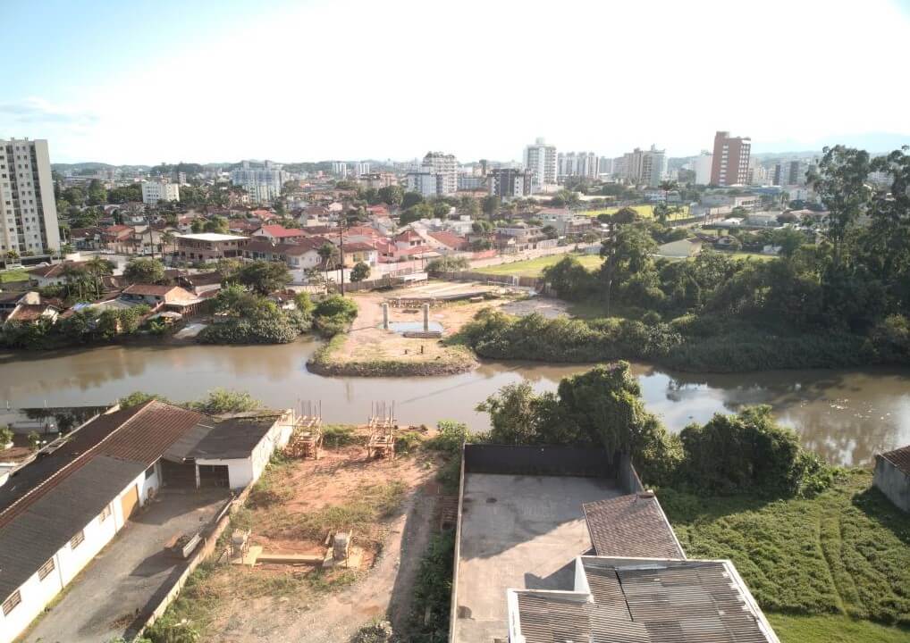 Obras de construção da ponte estão paradas desde o mês passado