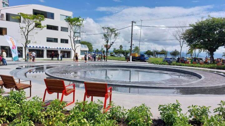 Praça Forte São Luiz ficam em frente ao Beiramar Shopping