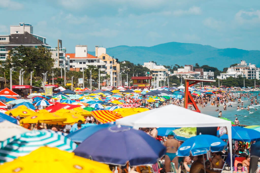 Praia de Canasvieiras, em Florianópolis