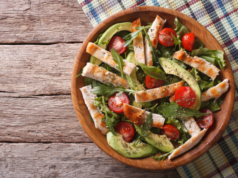 Salada de frango e abacate