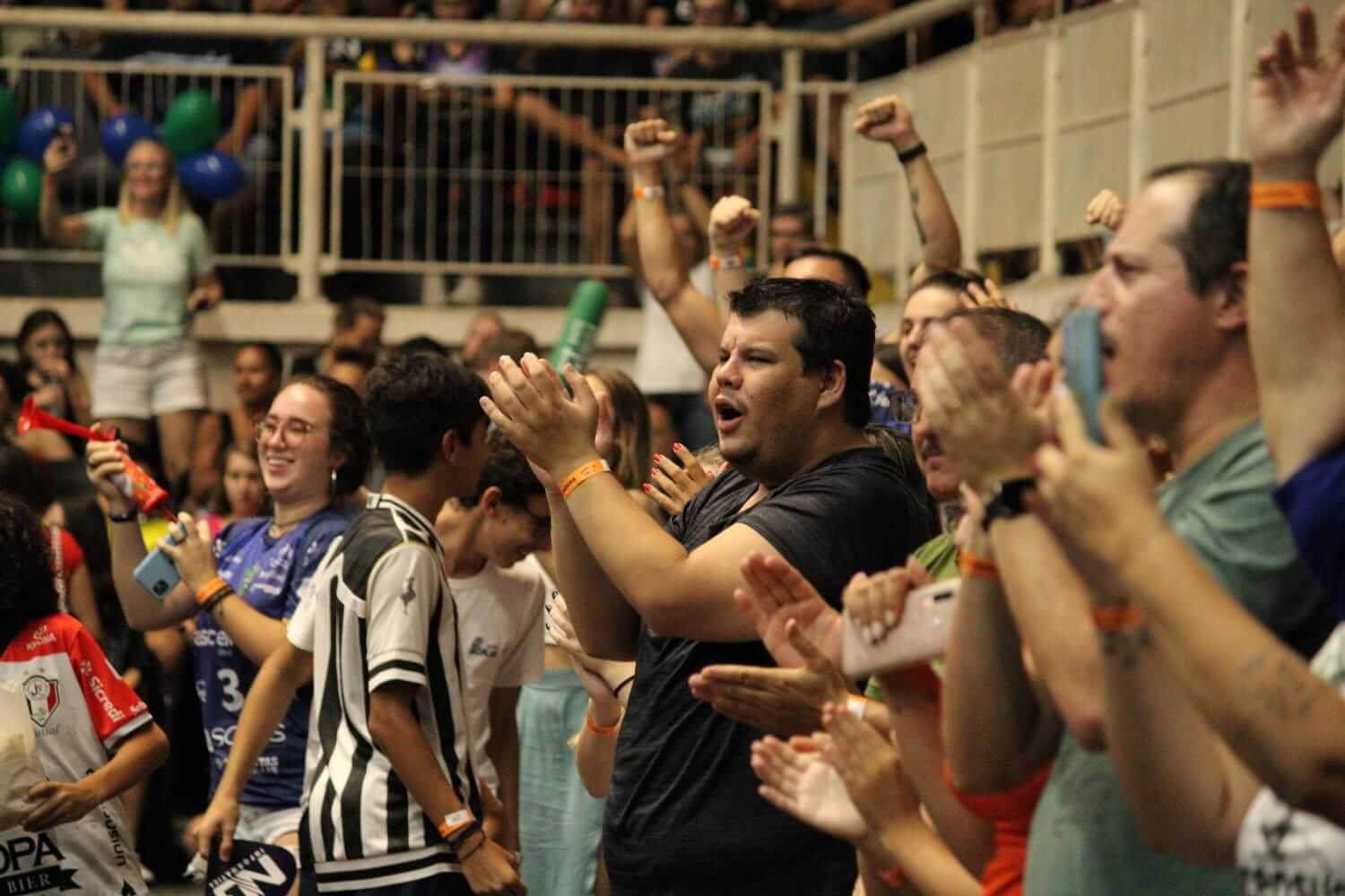 Trocida do Joinville Volei