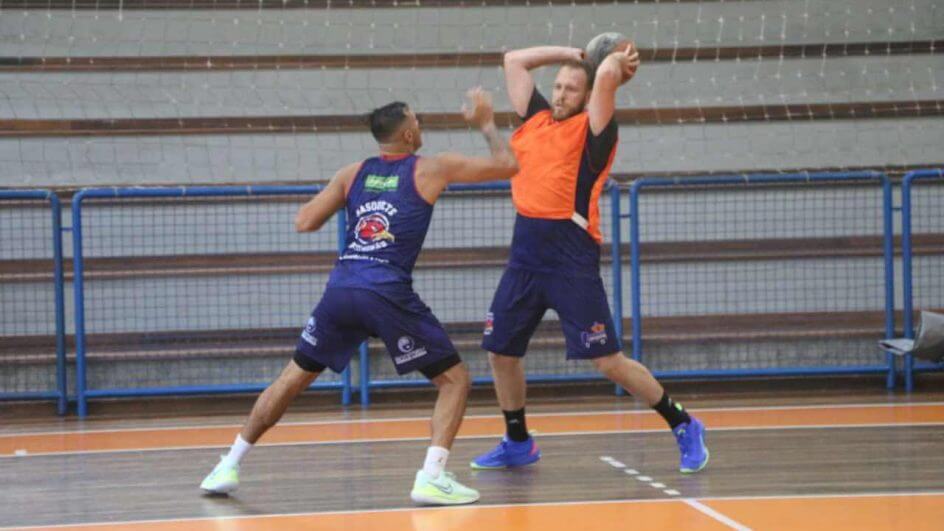 treino-basquete-blumenau-campeonato-brasileiro