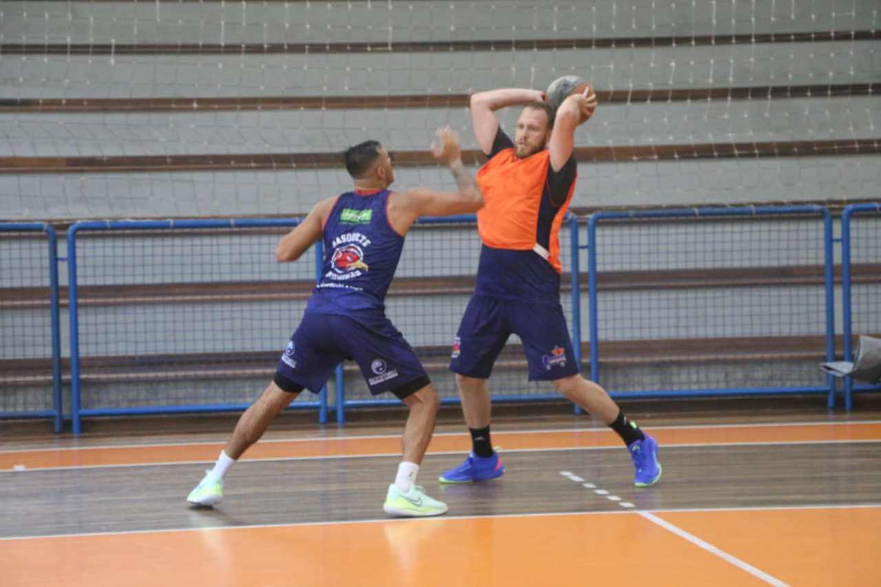 treino-basquete-blumenau-campeonato-brasileiro