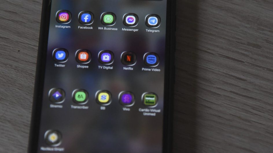 ceular, plataformas digitais