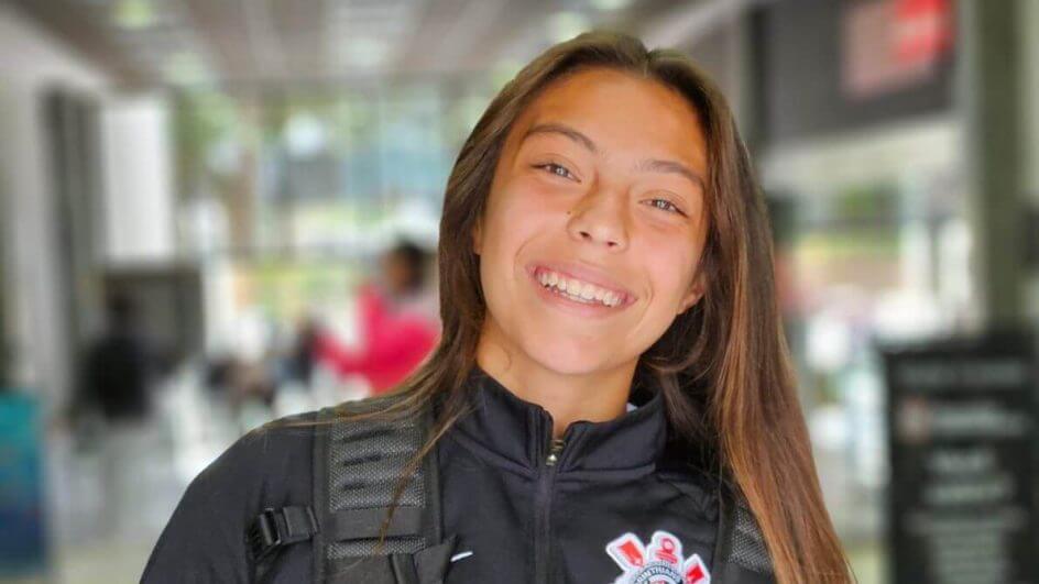 Catarinense Natália Pereira estreia com vitória no campeonato brasileiro feminino