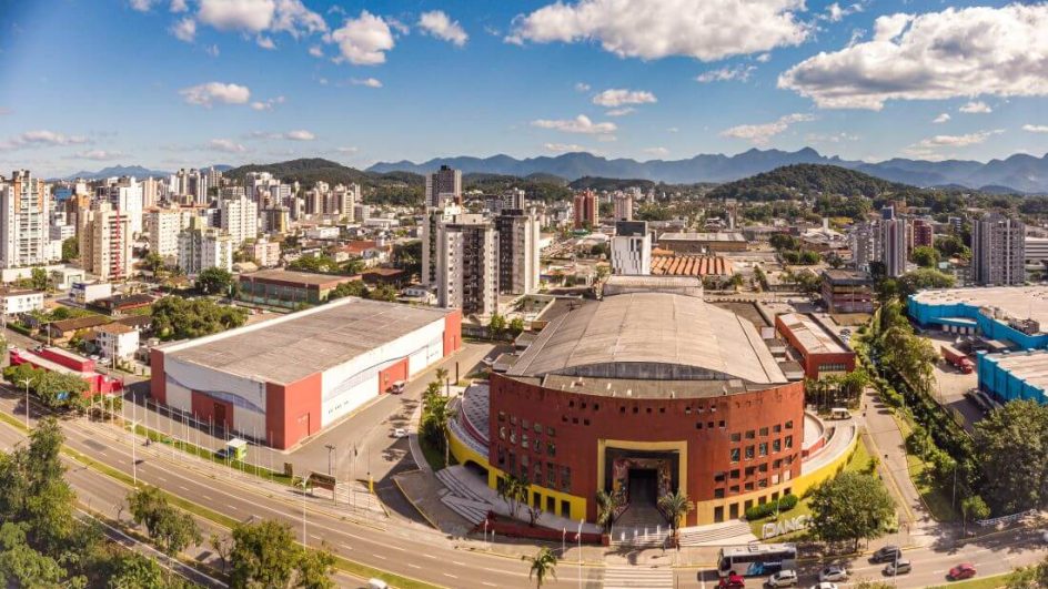 Centreventos Cau Hansen foi inaugurado em junho de 1998
