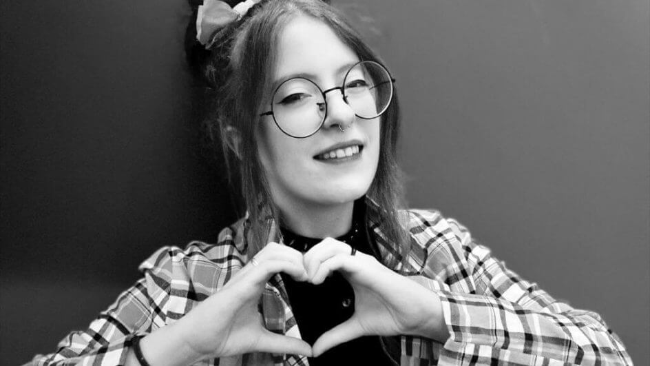 Cecília Moraes recebeu homenagens da comunidade de Pokémon nas redes sociais (Foto: Twitter/Reprodução)