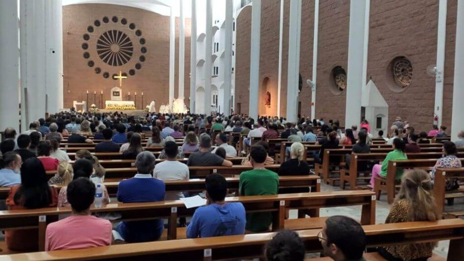 Missa na Catedral de Blumenau