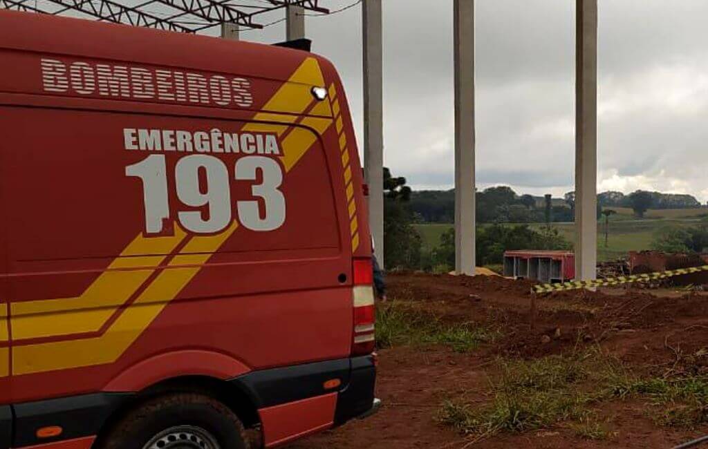 Queda morte em galpão