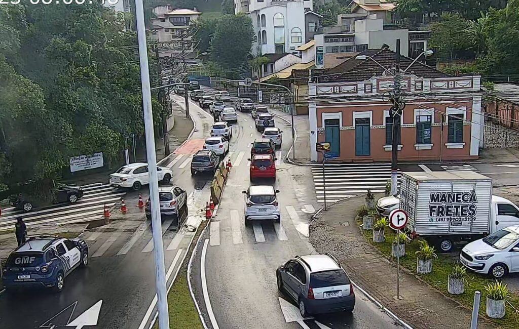 Edu Vieira foi uma das ruas que passou por mudanças após implantação do binário (Foto: SSP, divulgação)