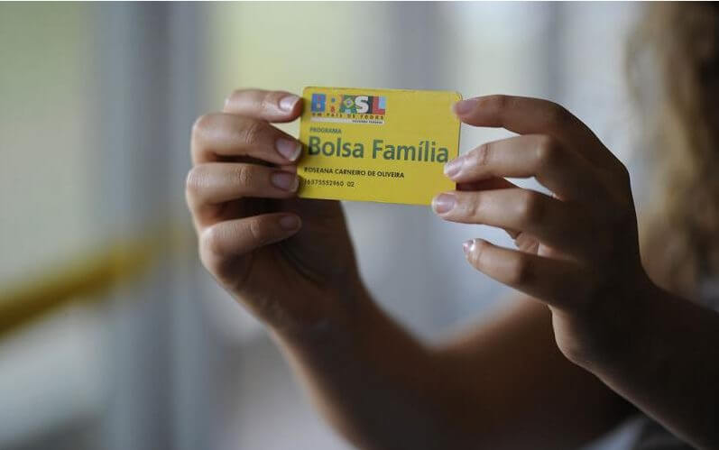 Dos 21 milhões de beneficiários, 7,6 milhões não tem cartão de débito (Foto: Divulgação, Caixa)