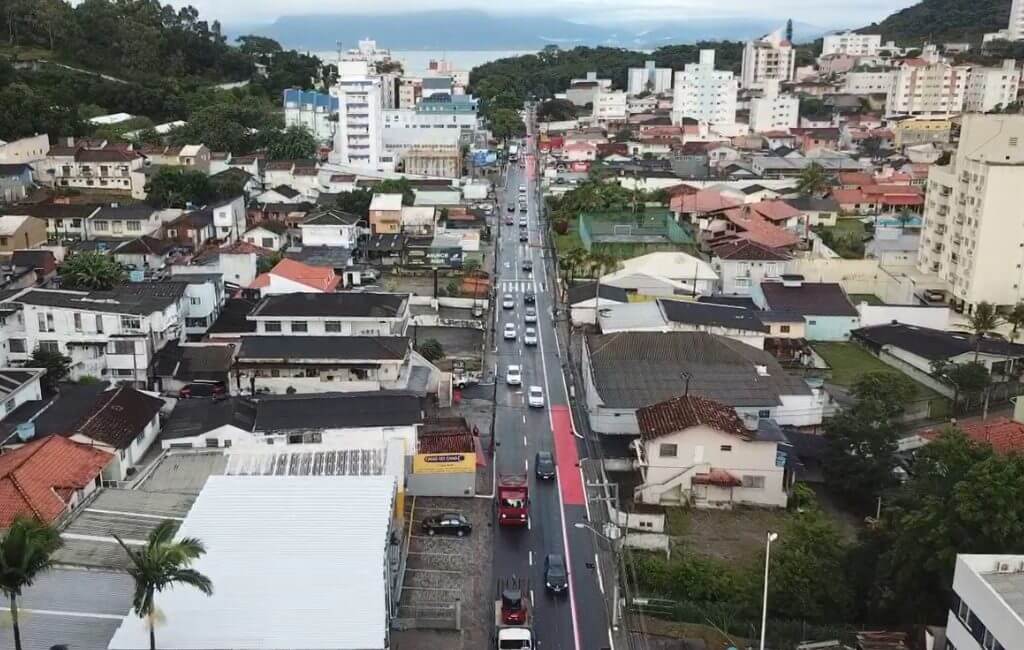 Edu Vieira teve trecho duplicado e virou mão única em uma parte (Foto: Prefeitura de Florianópolis, Divulgação)