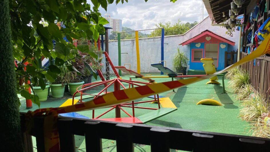 Crianças foram mortas no parque da unidade (Foto: Tiago Ghizoni/Diário Catarinense)