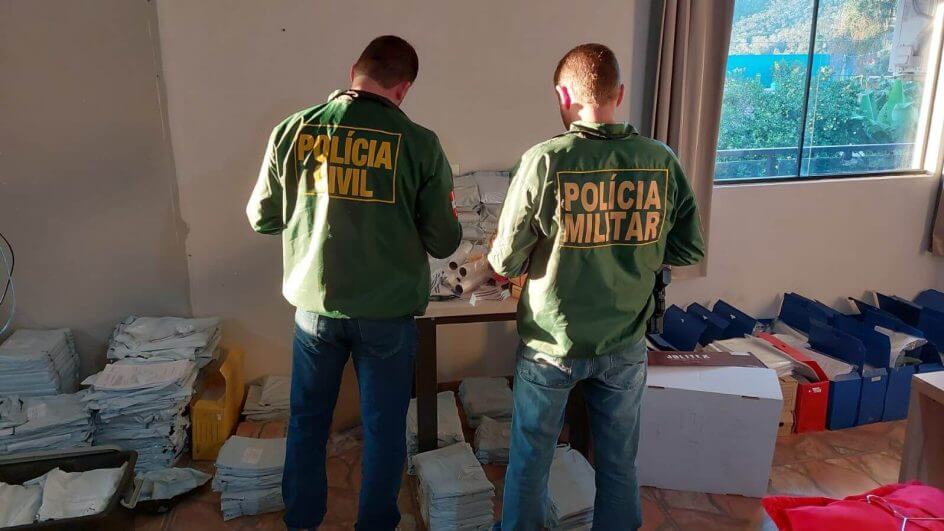 Documentos foram apreendidos na segunda fase da operação